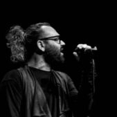 دانلود آهنگ میلاد باقری بی آسمان