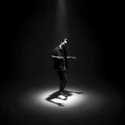 دانلود آهنگ حامیم شب آخر