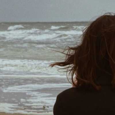 دانلود آهنگ یه تنه خودم فدات شم اومدی که مبتلا شم ریمیکس