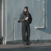 دانلود آهنگ چرا درارو بستی بگو