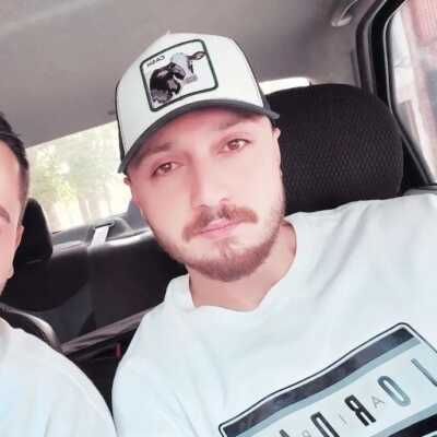 دانلود آهنگ احتیاج به هیچکدومتون نیست