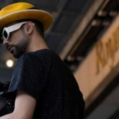 دانلود آهنگ انقد بخند که ابرا ببارن