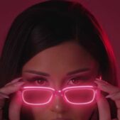 دانلود آهنگ من هر شب قدم زدم با خاطره هات