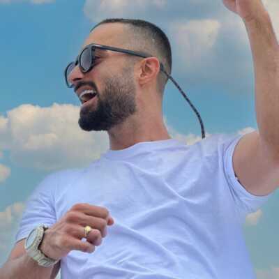 دانلود آهنگ یروزی تنگ غروب آسمون چای دبش کلاه گذاشت رو سرمون