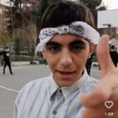 دانلود آهنگ آشنا شب صورتی