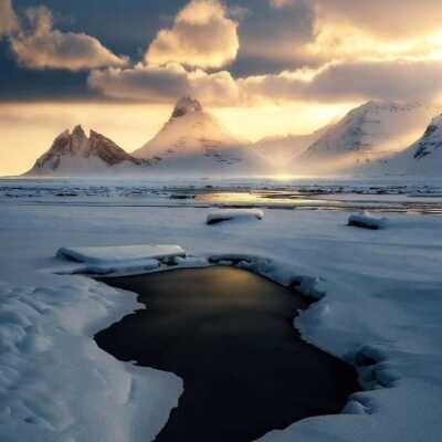 دانلود ریمیکس سربار ۲ آر تی ام تکست