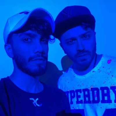 دانلود آهنگ عالمی بود آن زمان دلها چه خوش بود