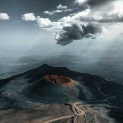 دانلود آهنگ از دور سفیدی میکند گردنت