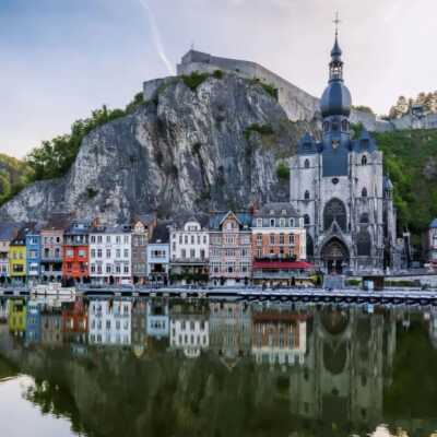 دانلود آهنگ بوی تنت بوی گله بوی گل های اطلسی