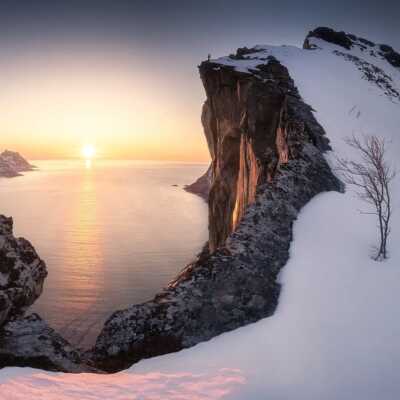 دانلود آهنگ مادر بی تو تنها و غریبم اتاق خالی بی تو چه سرده