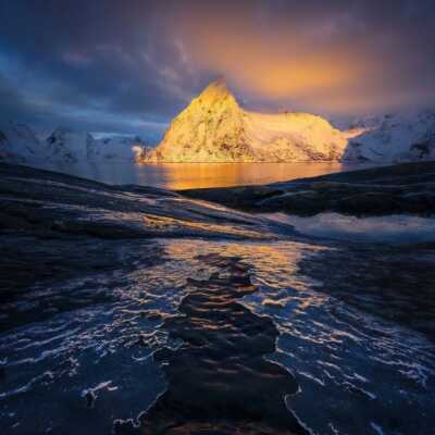 دانلود آهنگ تور تحویل نمیگیره تو خور قواره میکنی