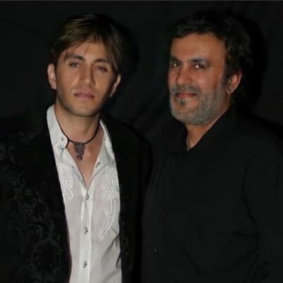 دانلود آهنگ با تو از دوریت حالی ندارم