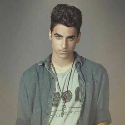 دانلود آهنگ نمونده آینده نداریم دیگه حال خوب