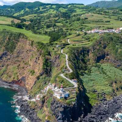 دانلود آهنگ با اینکه نبودی با من خوب همه حرفاتو یادم موندش