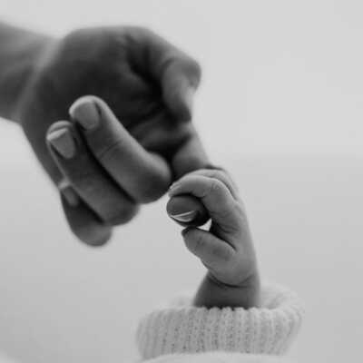 دانلود آهنگ این آقا کوچولو که خوشگله یه دونست پسر منه