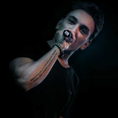 دانلود آهنگ شادمهر ممنون