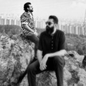 دانلود آهنگ ما گناهمون چی بوده به سر ما چی گذشته دانلود آهنگ ما گناهمون چی بوده به سر ما چی گذشته