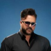 دانلود آهنگ علی عبدالمالکی  تو چطور