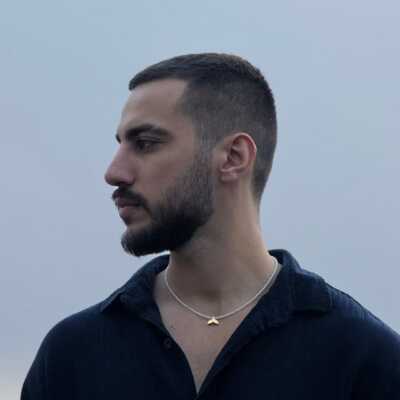 دانلود آهنگ علیرام میباره برف