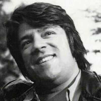 دانلود آهنگ احمد ظاهر ای نازنین از عشق تو