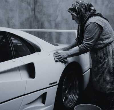 دانلود آهنگ خارجی مامان میگه کار کردن خوبه